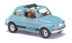 Busch 48735 - H0 - Fiat 500 mit Fahrer und Hund